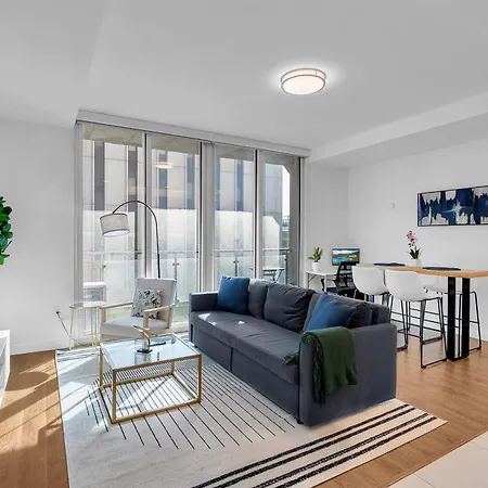 Ferienwohnung Sleek 1Br Near Bokcenter-Gym,Lounge,Balcony,Petok